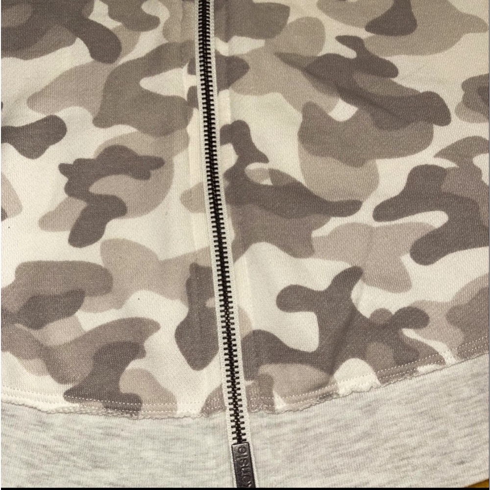 KENSIE PERFORMANCE SWEATSHIRT CAMO-PRINT PULLOVER WOMEN BACK ZIPPER SIZE MEDIUM - Picture 13 of 16